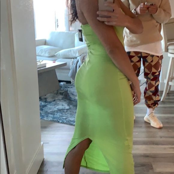 3/$20 Pastel Lime Geen Bandeau Bodycon Midi Dress - Picture 5 of 12